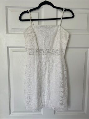 miami White Strapless Lace Cocktail Dress